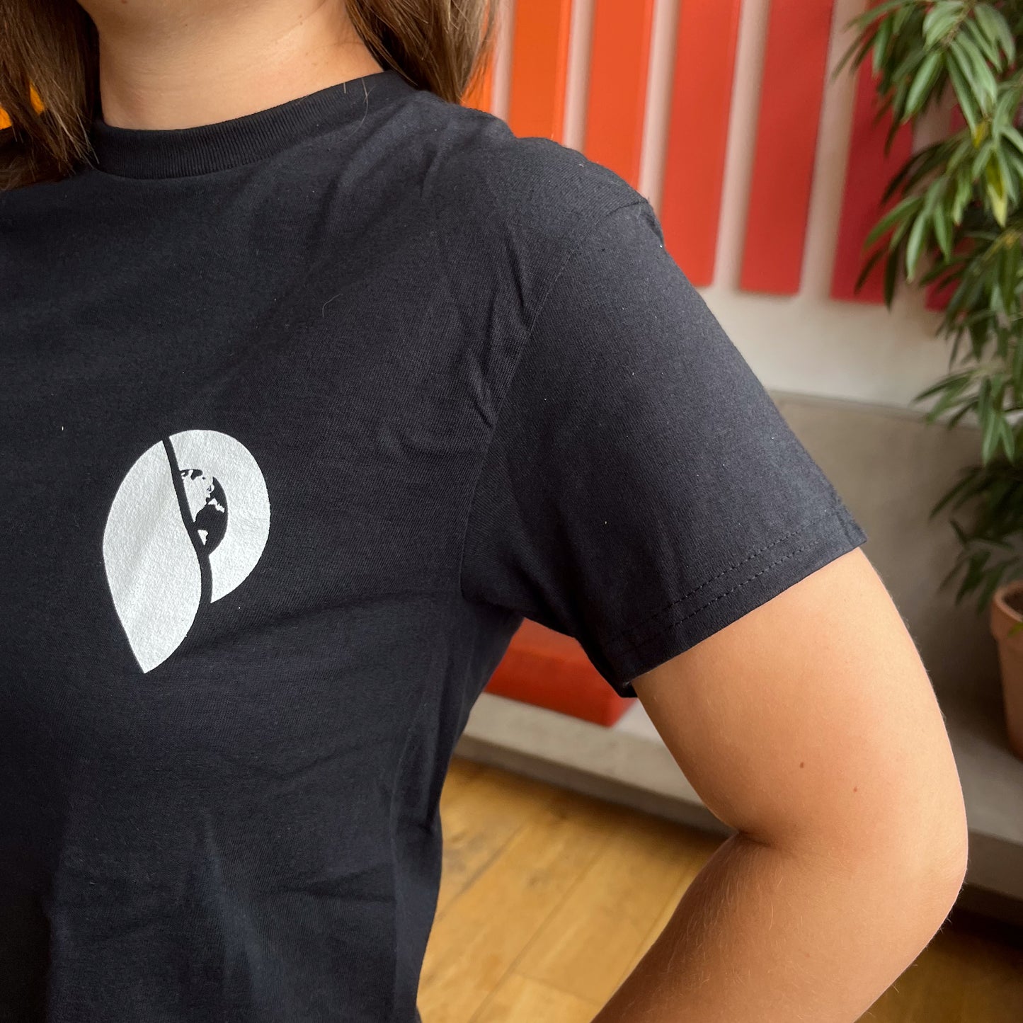 The Cruise Globe Unisex T-shirt (short-sleeved)