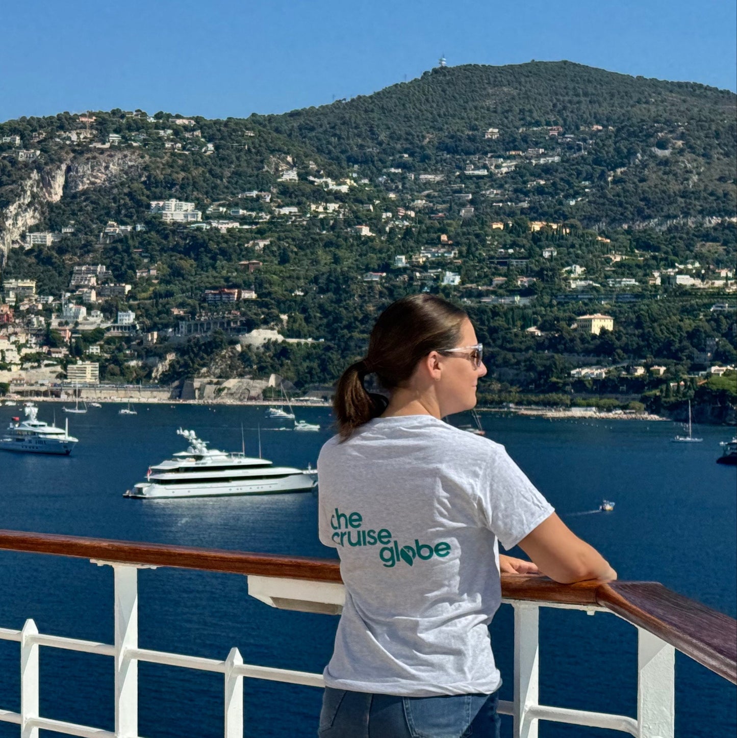 The Cruise Globe Unisex T-shirt (short-sleeved)